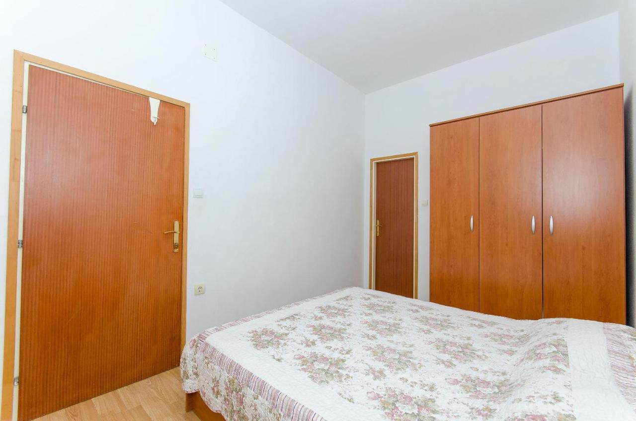 Apartments Ivanka Вис Экстерьер фото