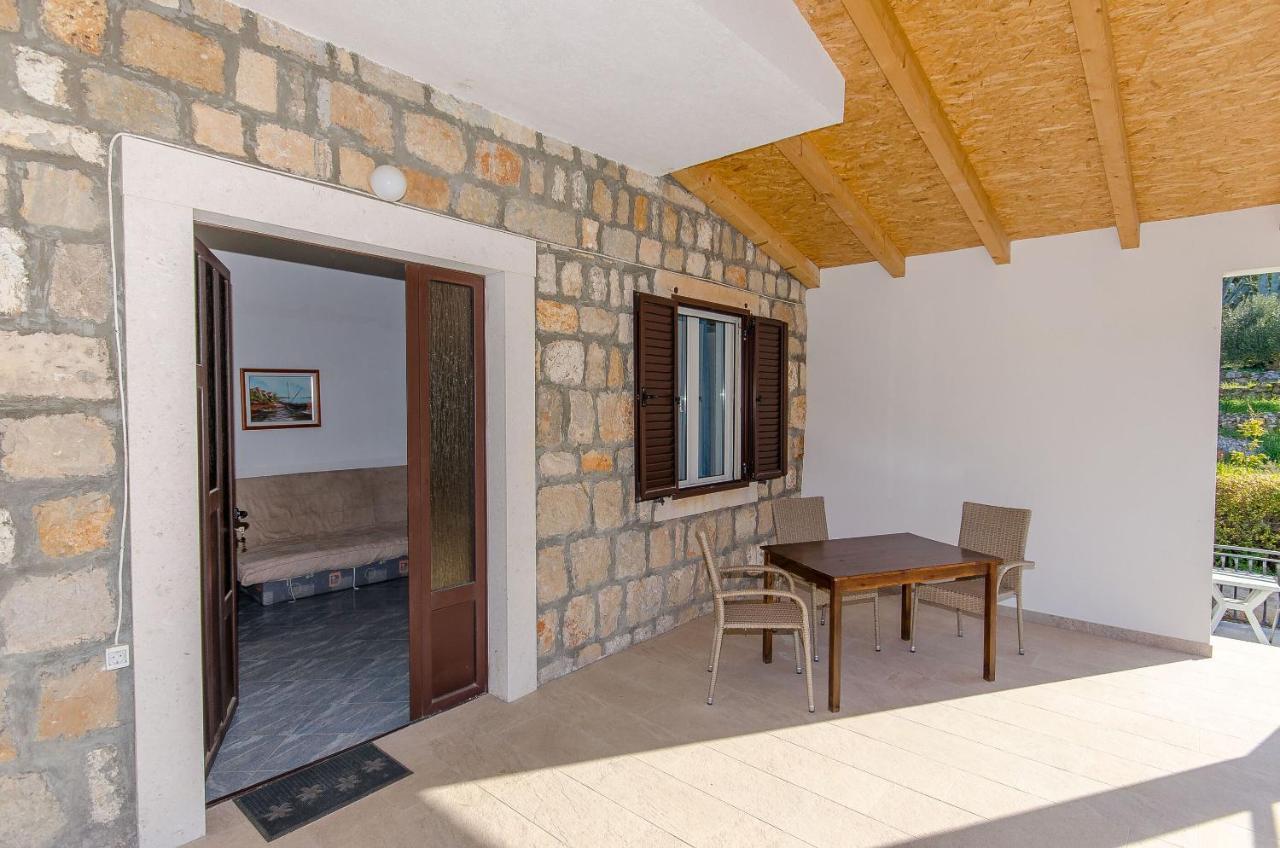 Apartments Ivanka Вис Экстерьер фото