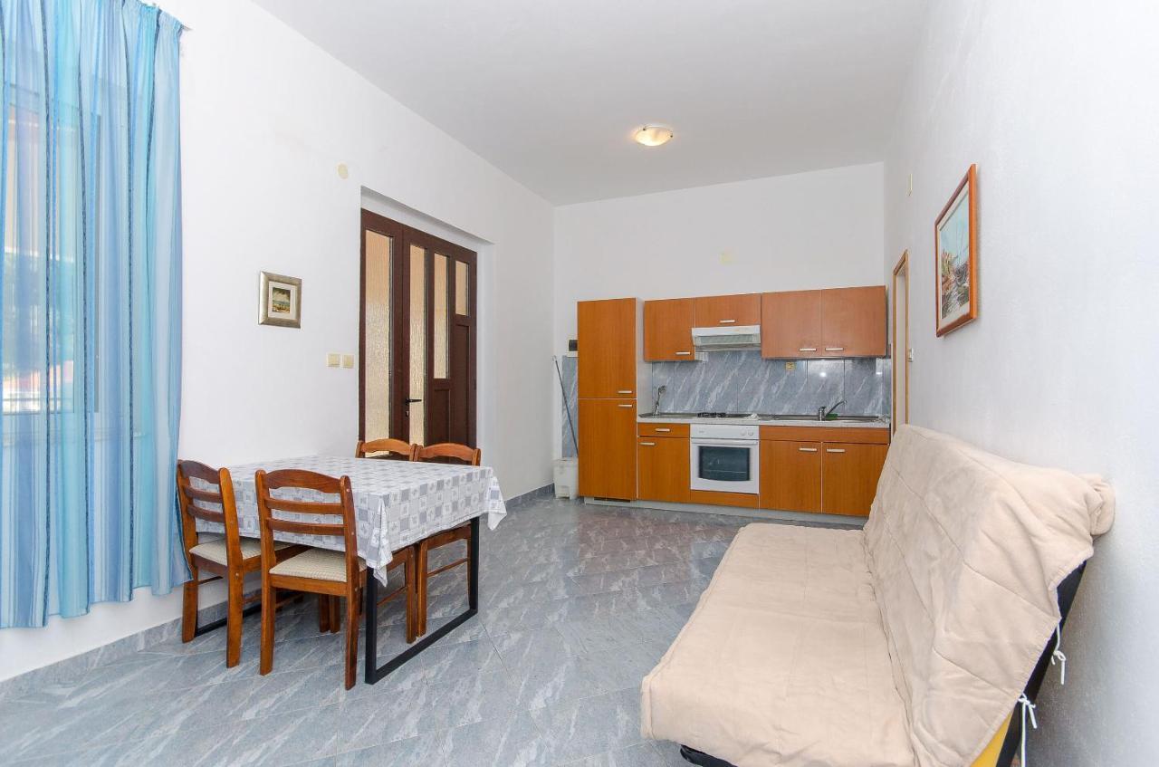 Apartments Ivanka Вис Экстерьер фото