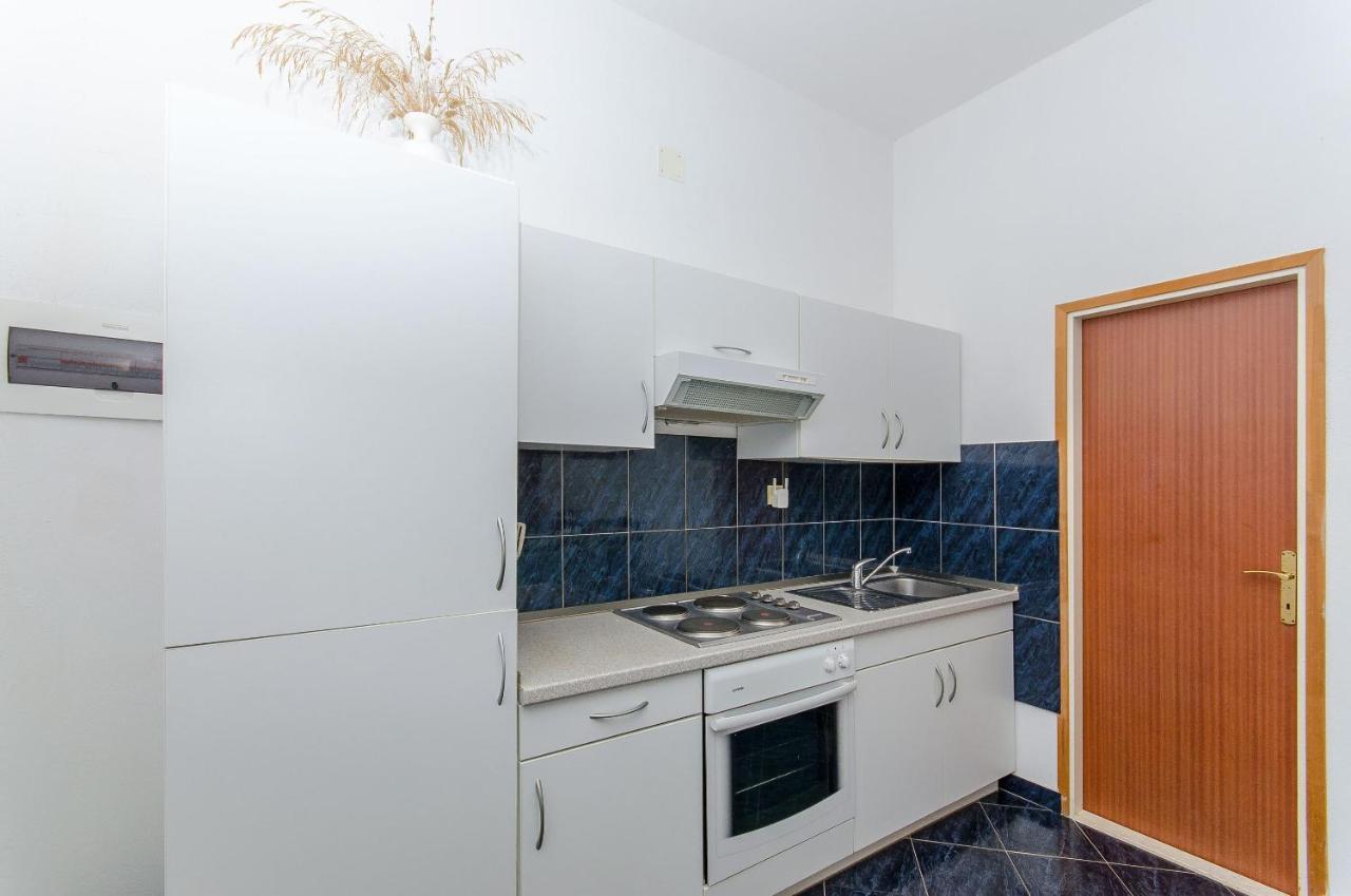 Apartments Ivanka Вис Экстерьер фото