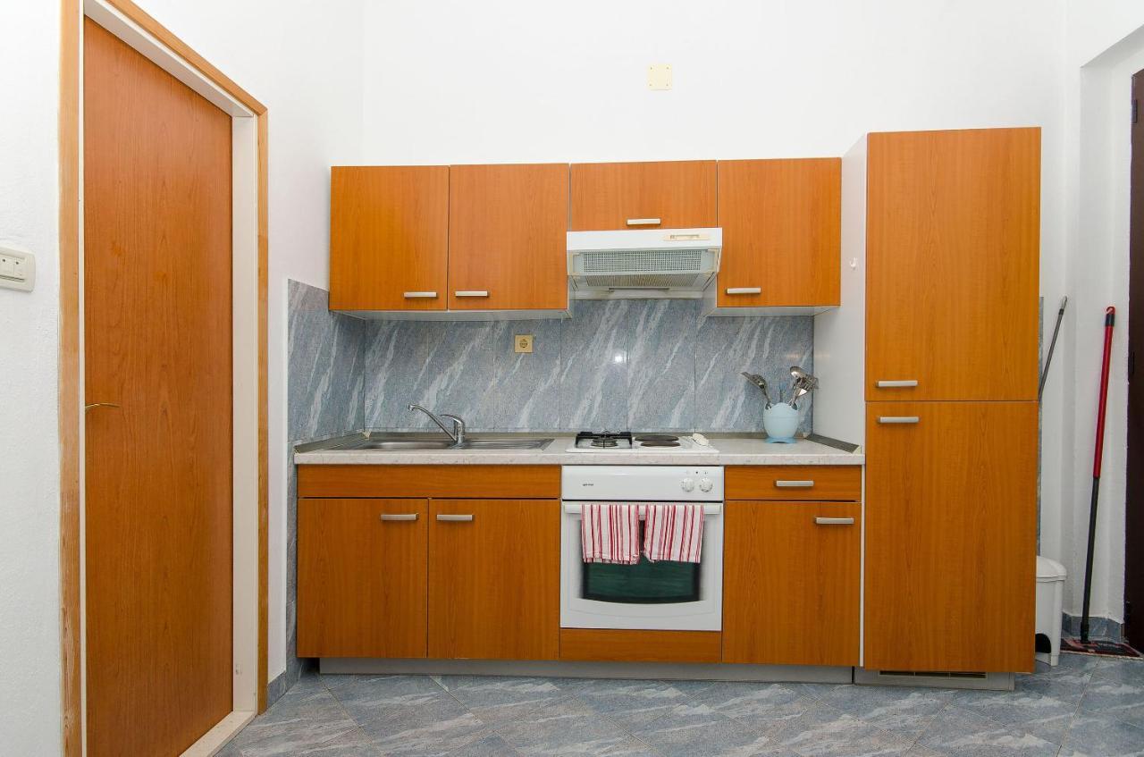 Apartments Ivanka Вис Экстерьер фото